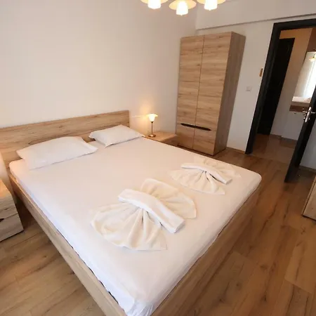 Aparthotel Menada Admiral 3*